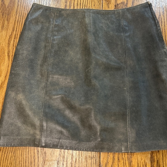 Danier Dresses & Skirts - Danier Leather Skirt
